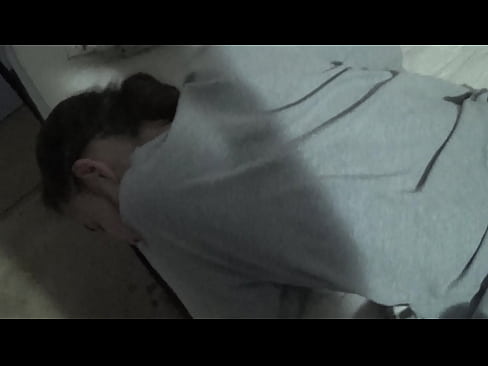 ❤️ Fucked một người yêu trong khi cô ấy đang ngủ sd Fuck video  tại chúng tôi  ❤